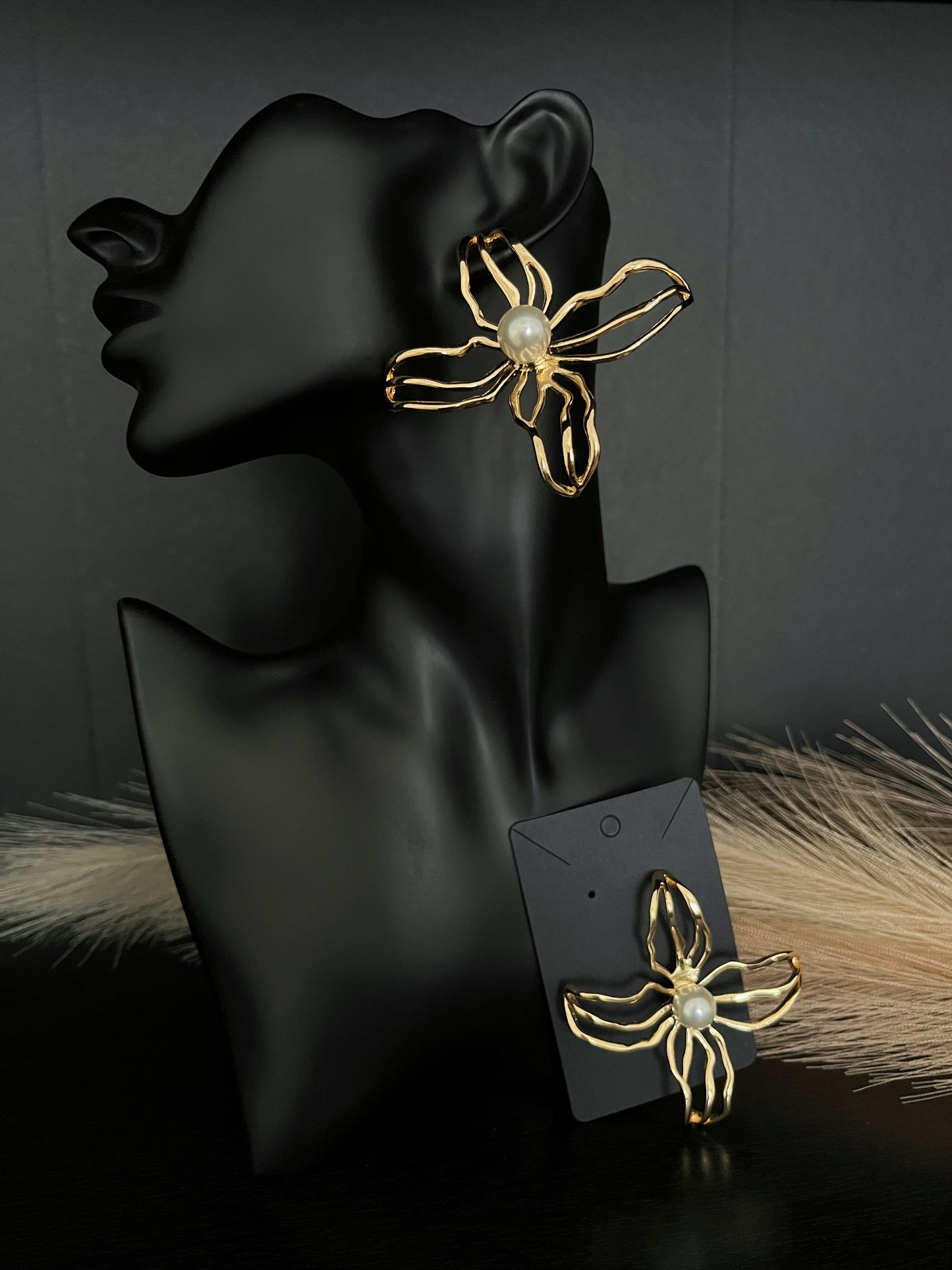 Pearl Flower Drop Statement Earrings - Gold